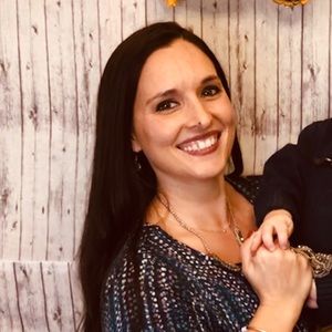 Meet your Posher, Amy